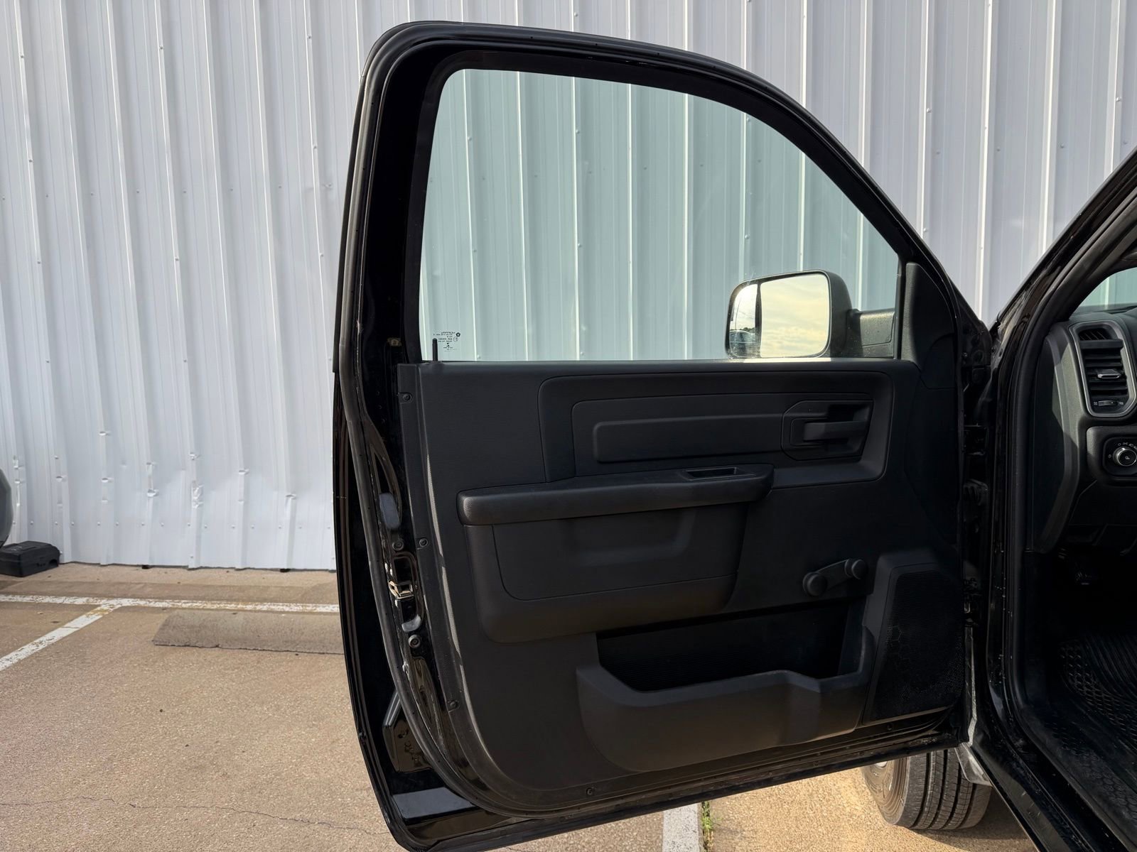 Used 2022 RAM 3500 Tradesman RWD image 20