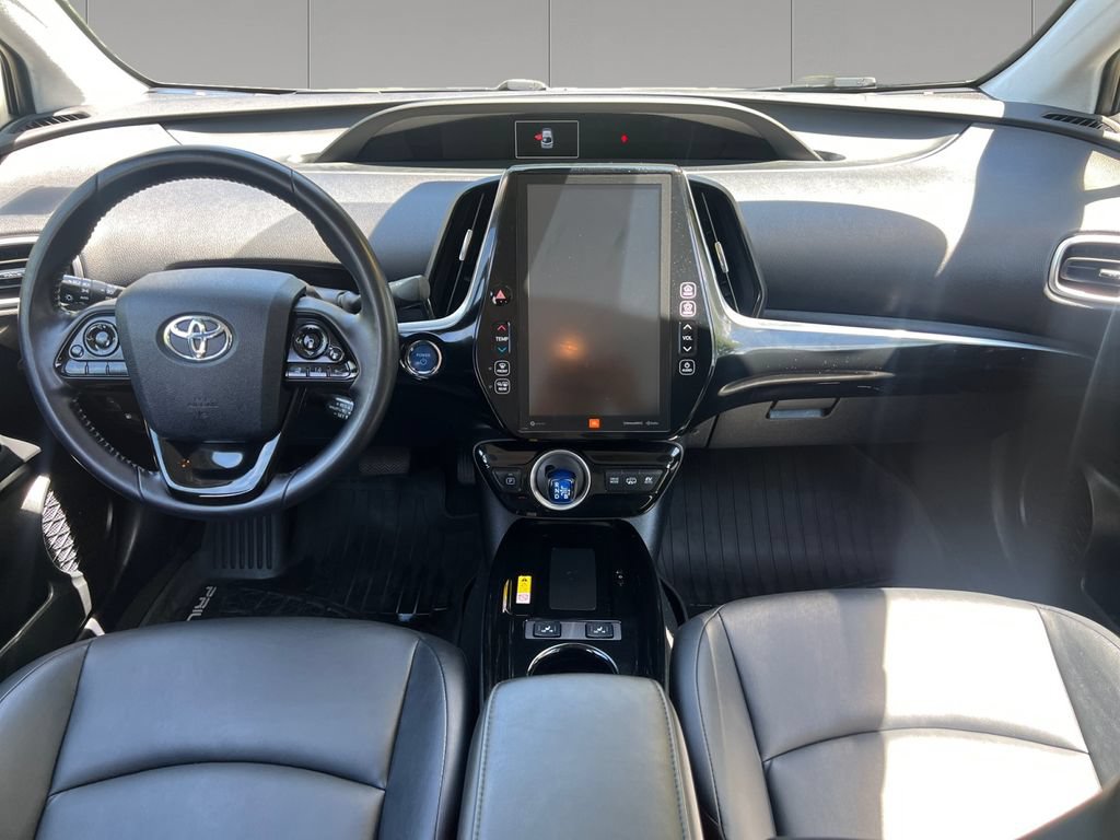 Used 2020 Toyota Prius Prime Limited FWD image 12