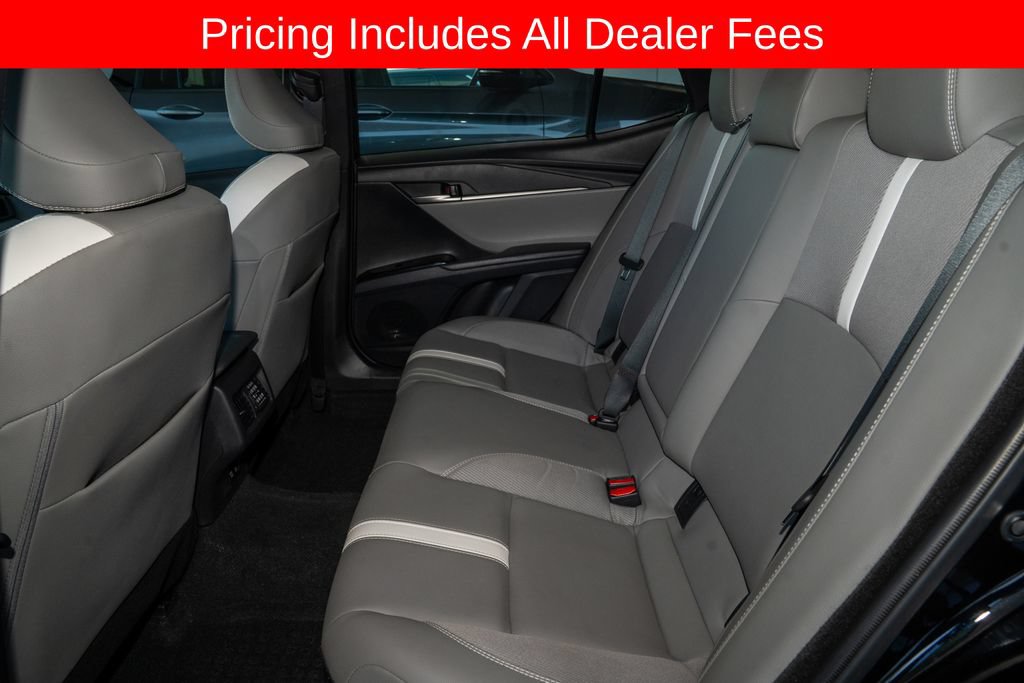 Used 2026 Toyota Camry SE FWD image 7