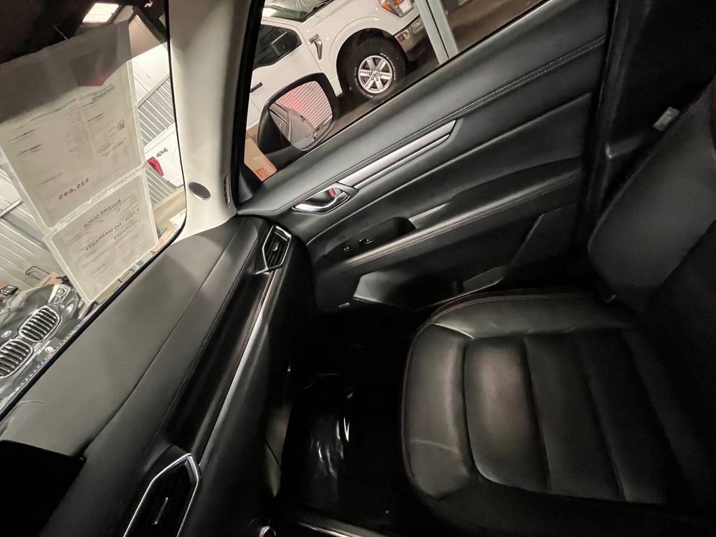 Used 2023 MAZDA CX-5 Carbon Edition AWD/4WD image 12