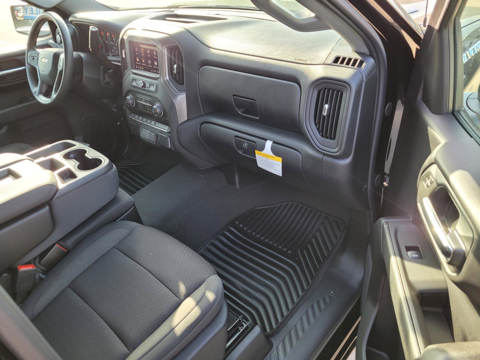 New 2026 Chevrolet Silverado 1500 Custom AWD/4WD image 6