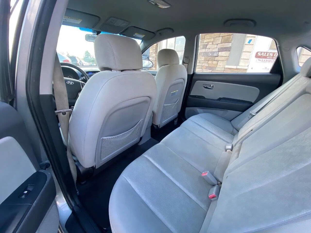 Used 2010 Hyundai Elantra GLS image 10