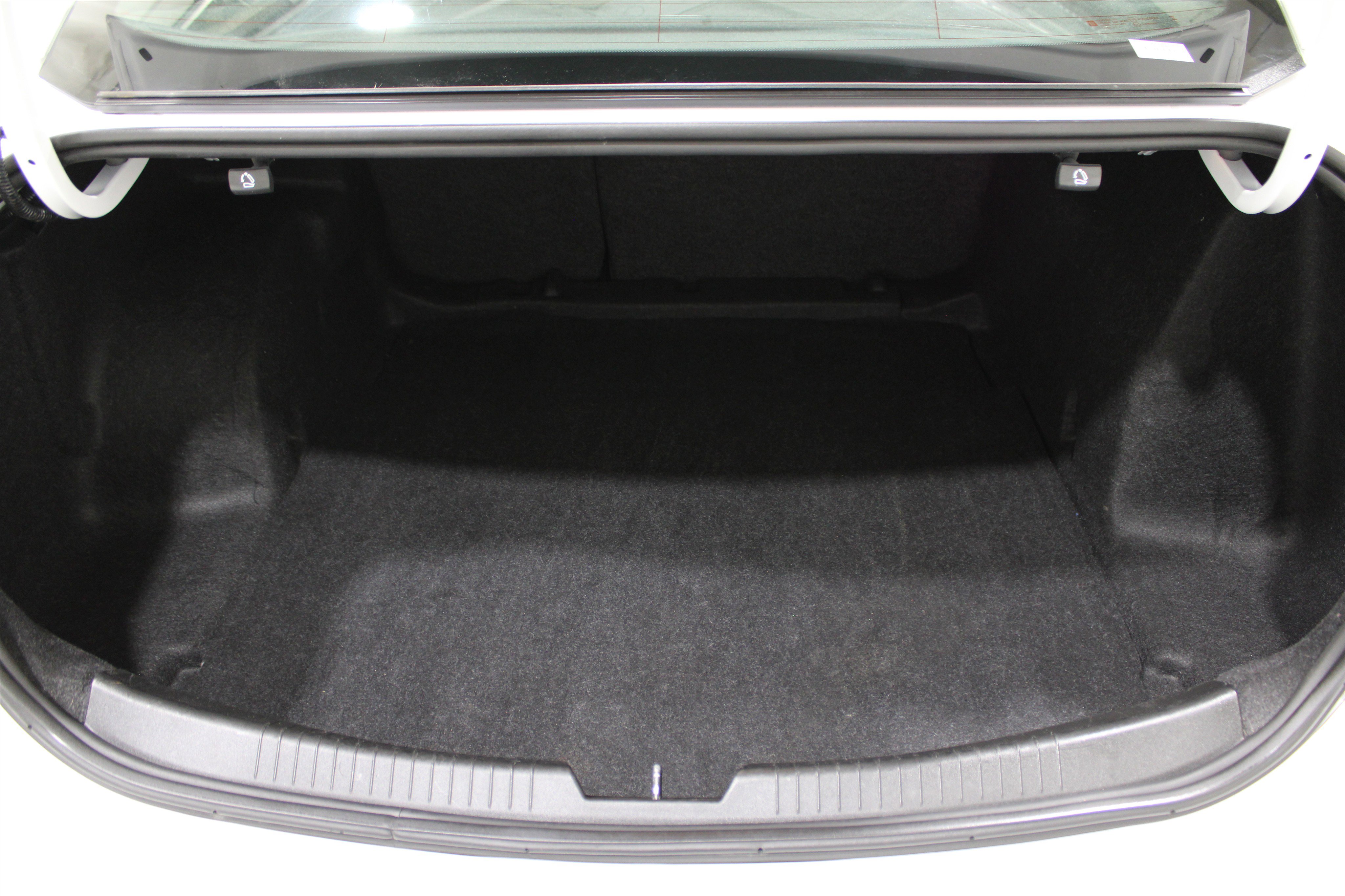 Used 2024 Chevrolet Malibu LT image 27