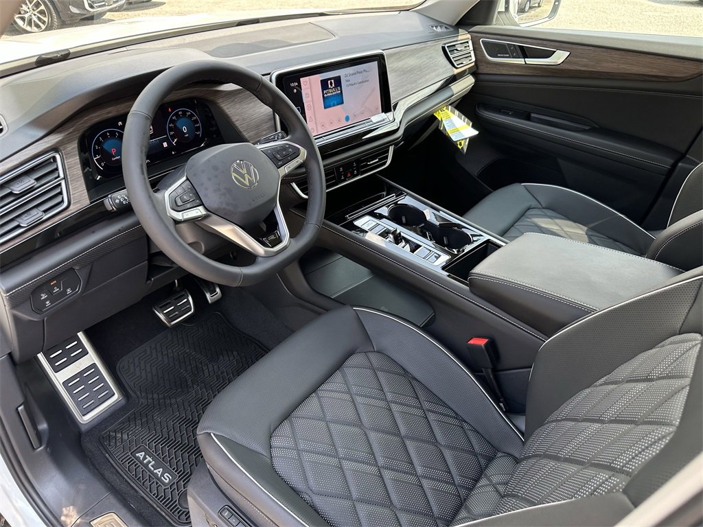 New 2026 Volkswagen Atlas SEL Premium R-Line image 11