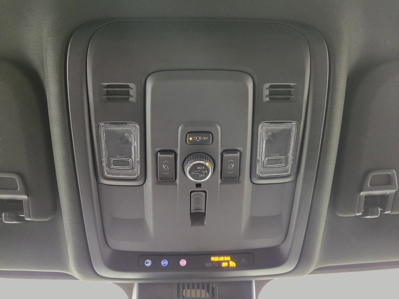 Certified 2025 GMC Yukon XL Denali image 27