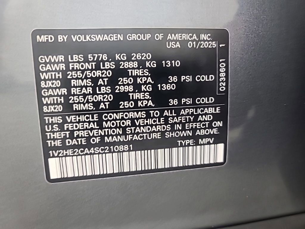 Used 2025 Volkswagen Atlas Cross Sport SE image 41