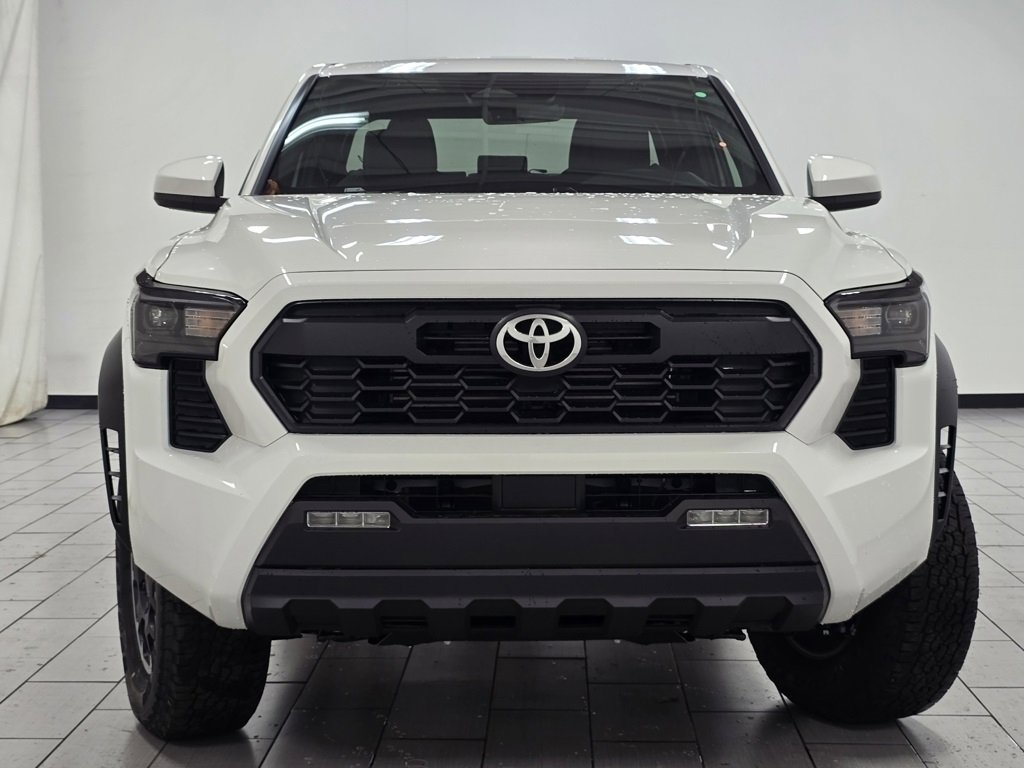 New 2025 Toyota Tacoma SR5 image 10