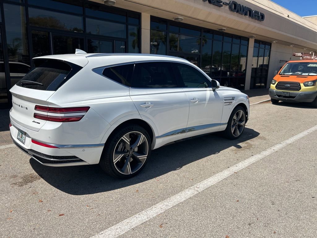 Used 2025 Genesis GV80 3.5T Prestige AWD/4WD image 3