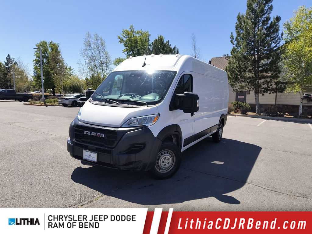 Used 2023 RAM ProMaster 2500 FWD image 1