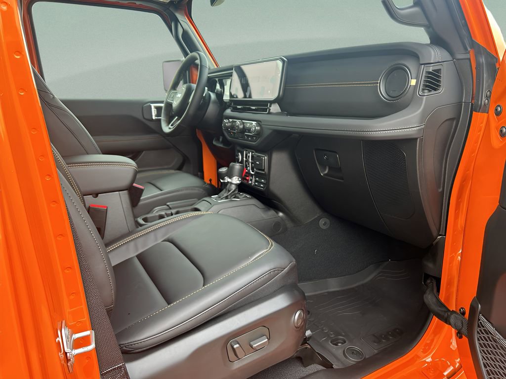 New 2025 Jeep Wrangler Unlimited Rubicon 392 image 24
