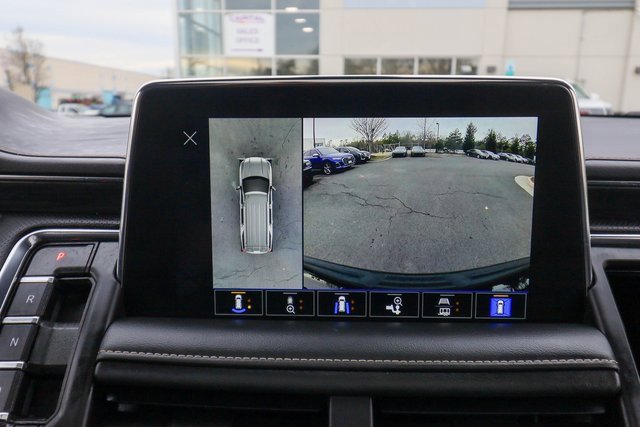 Used 2022 GMC Yukon SLT w/ SLT Premium Package image 8