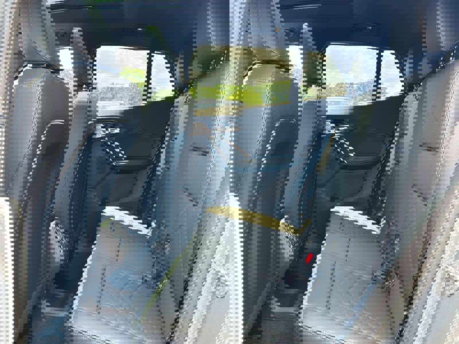 Used 2025 BMW X2 xDrive28i w/ Convenience Package image 15