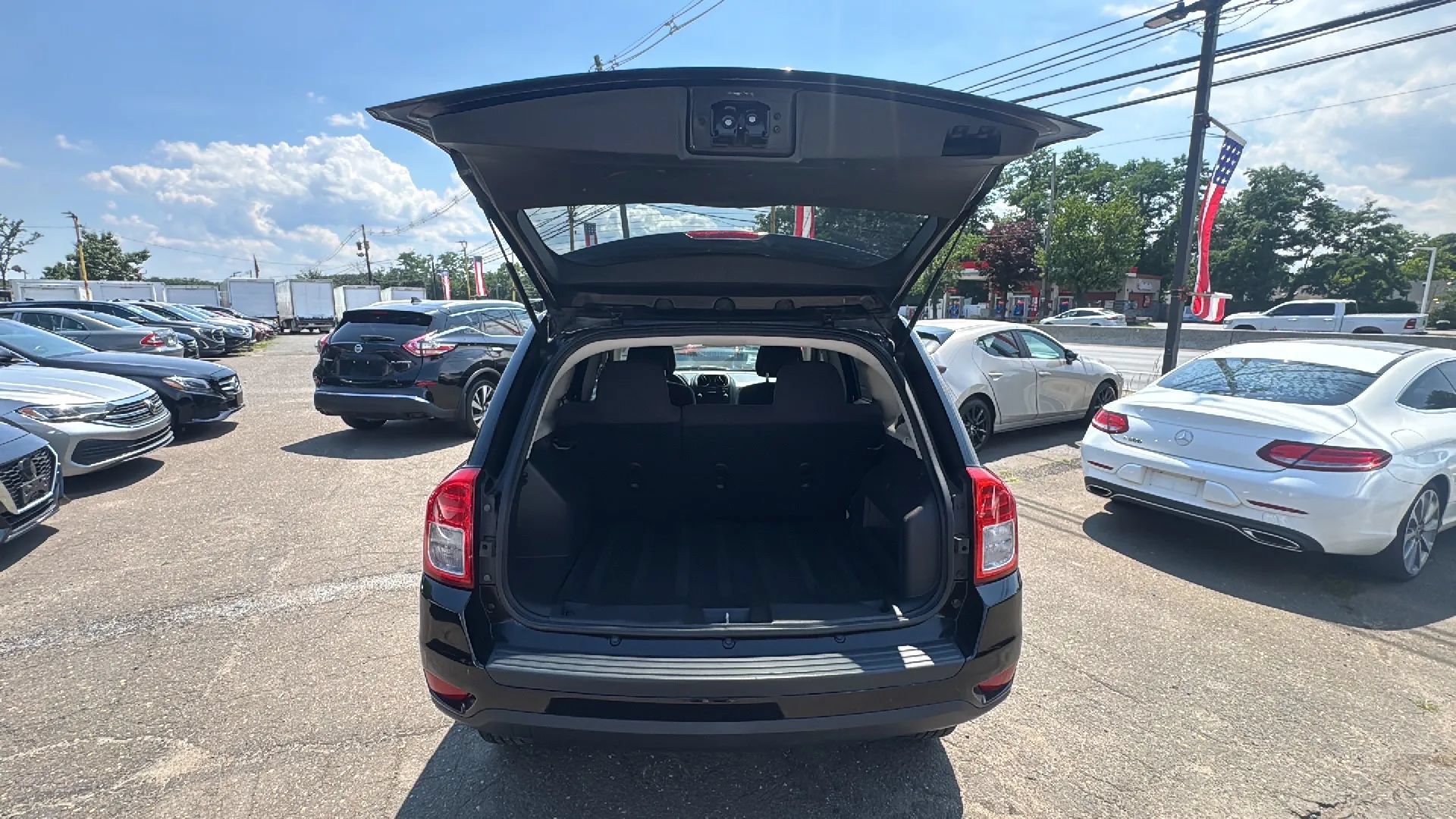 Used 2012 Jeep Compass Sport FWD image 16