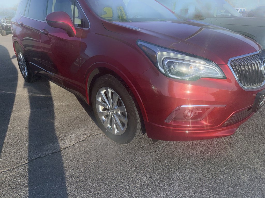 Used 2017 Buick Envision Essence image 2