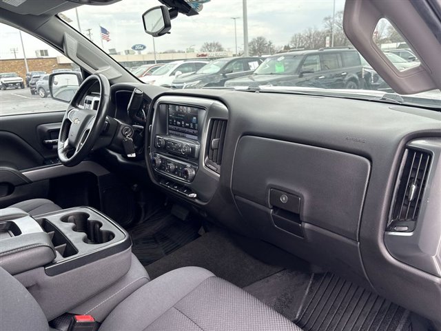 Used 2018 Chevrolet Silverado 1500 LT w/ All Star Edition image 26