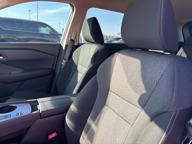 New 2026 Nissan Rogue SV w/ Cold Weather Package image 9