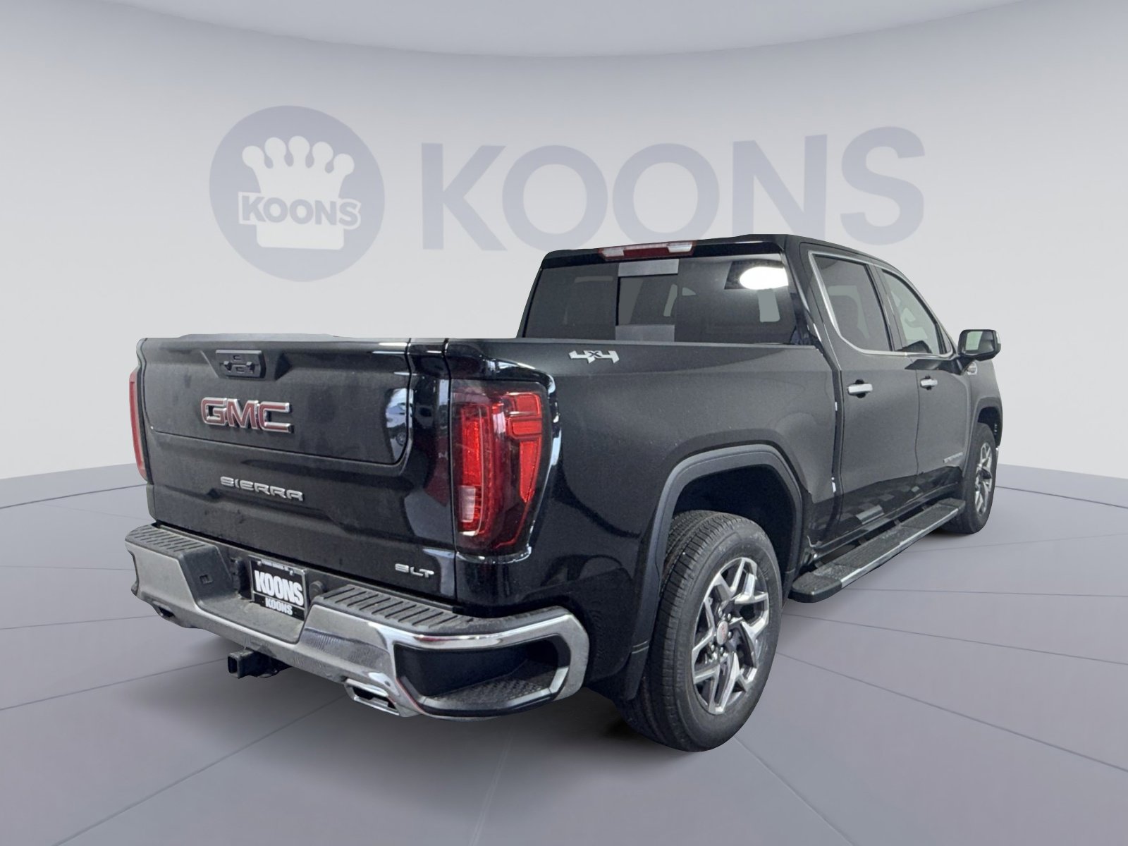 New 2026 GMC Sierra 1500 SLT AWD/4WD image 7