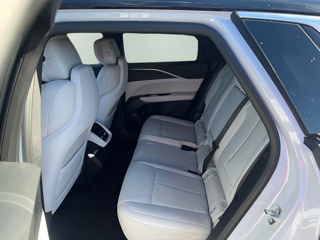 New 2026 Cadillac Lyriq Luxury RWD image 12