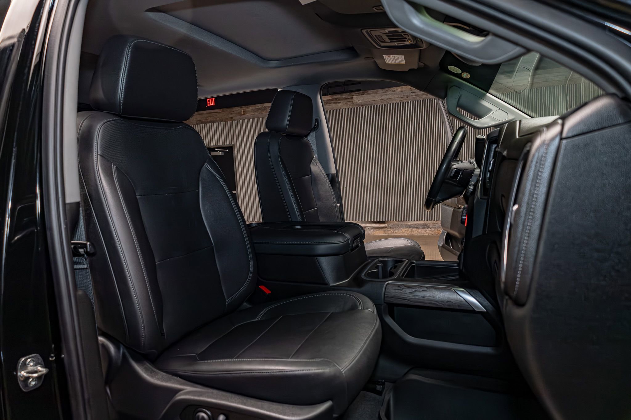 Used 2022 Chevrolet Silverado 2500 LTZ w/ LTZ Convenience Package AWD/4WD image 27