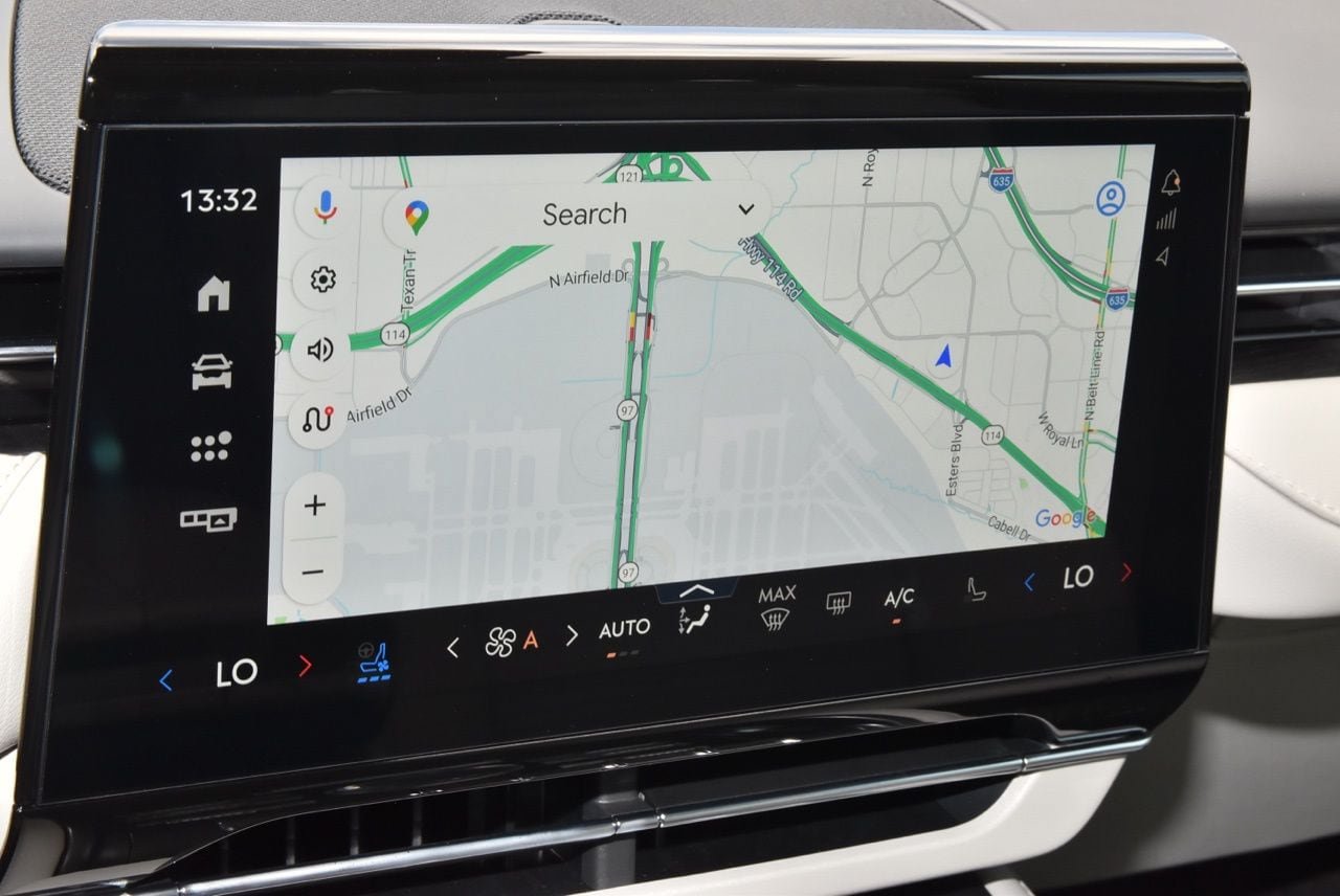 New 2026 Lincoln Nautilus Reserve AWD/4WD image 35