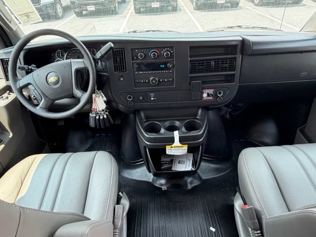 New 2026 Chevrolet Express 3500 w/ Driver Convenience Package RWD image 31