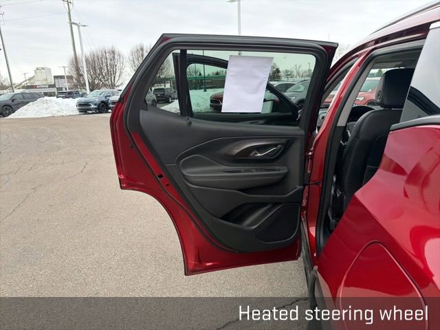 Used 2023 GMC Terrain SLT image 38