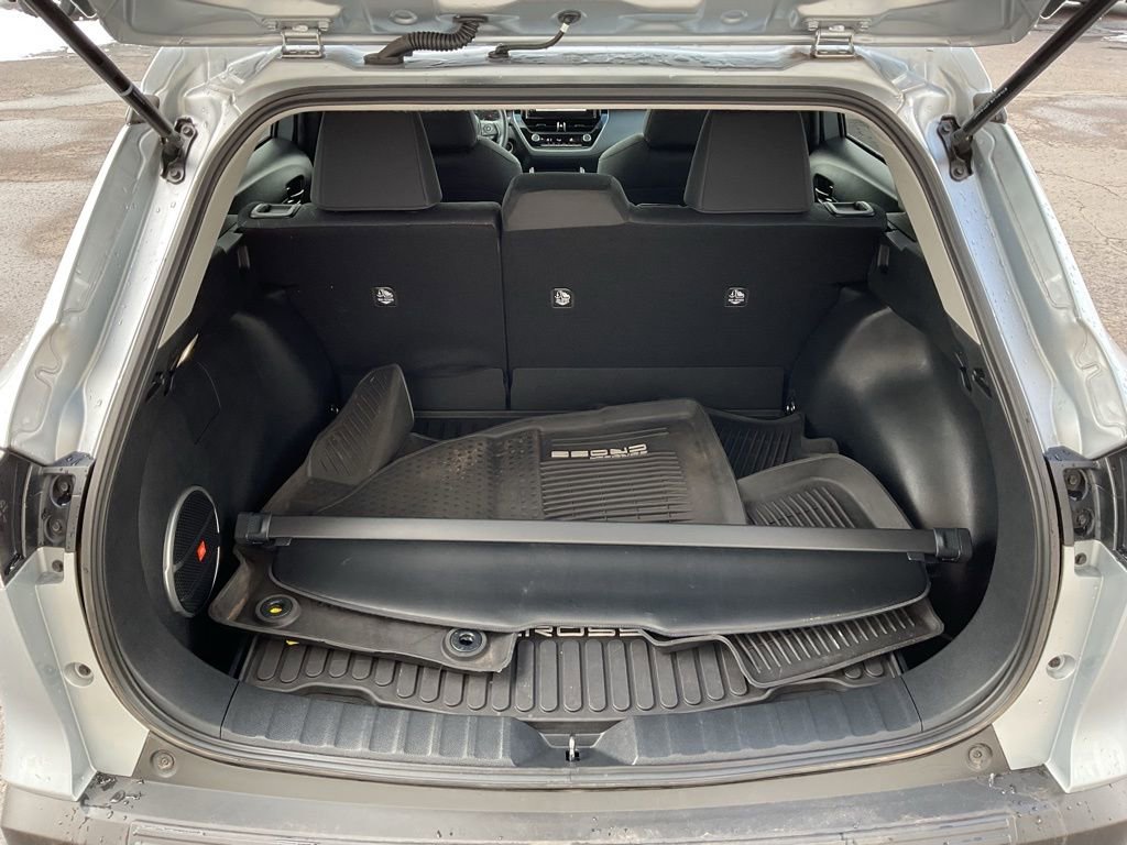 Used 2023 Toyota Corolla Cross LE w/ Moonroof Package image 22