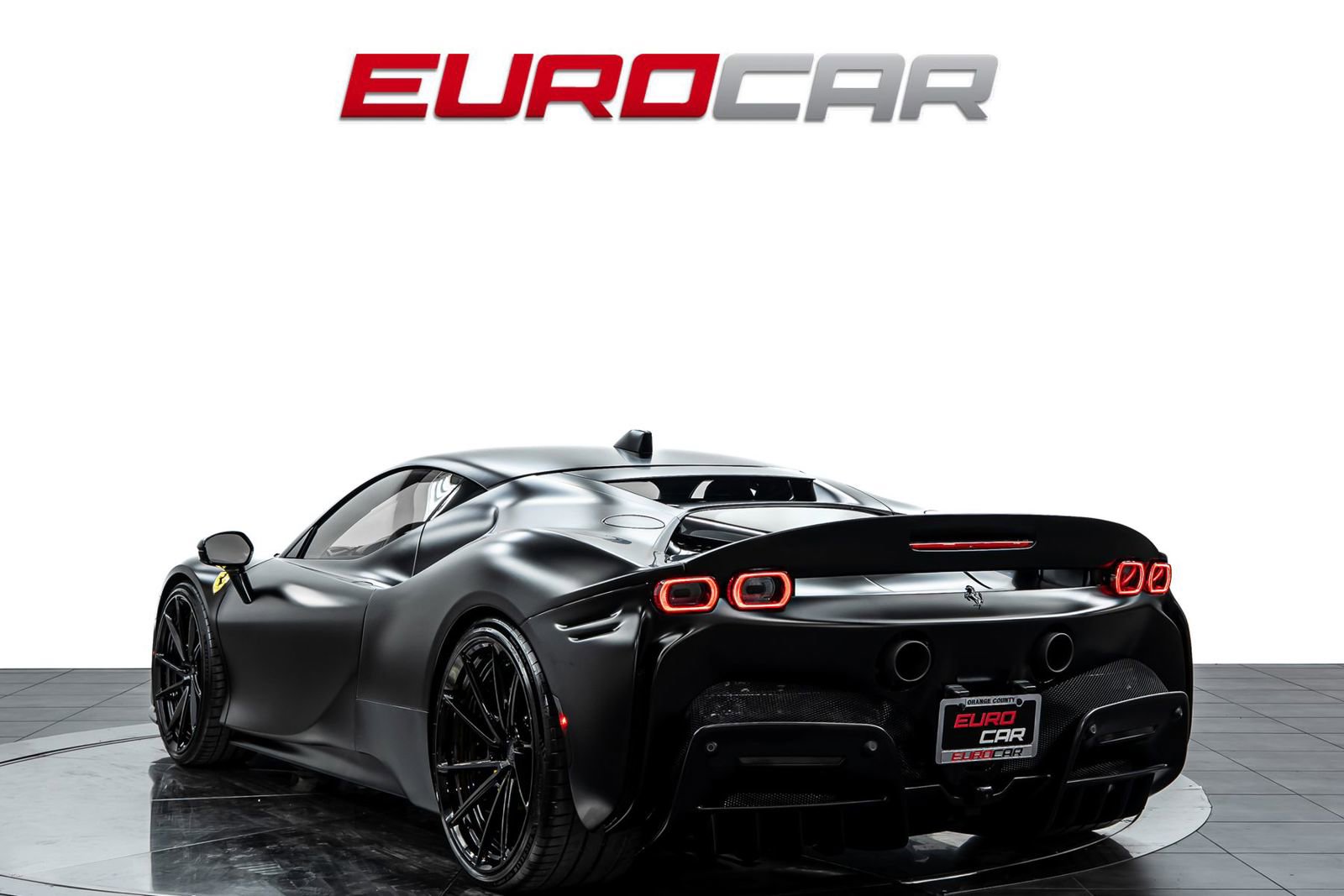 Used 2021 Ferrari SF90 Stradale AWD/4WD image 3