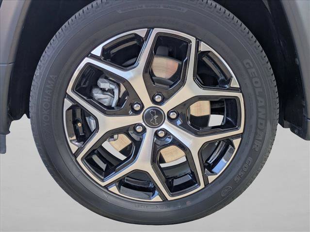 Used 2025 Jeep Compass Limited AWD/4WD image 21