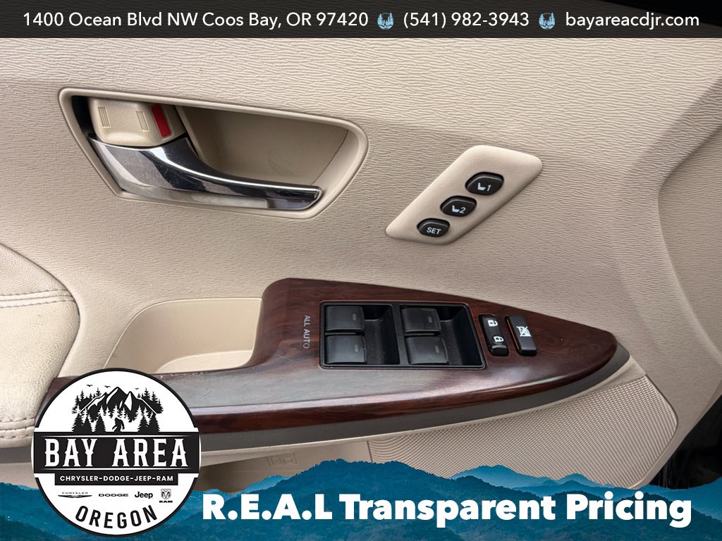 Used 2015 Toyota Venza XLE AWD/4WD image 12