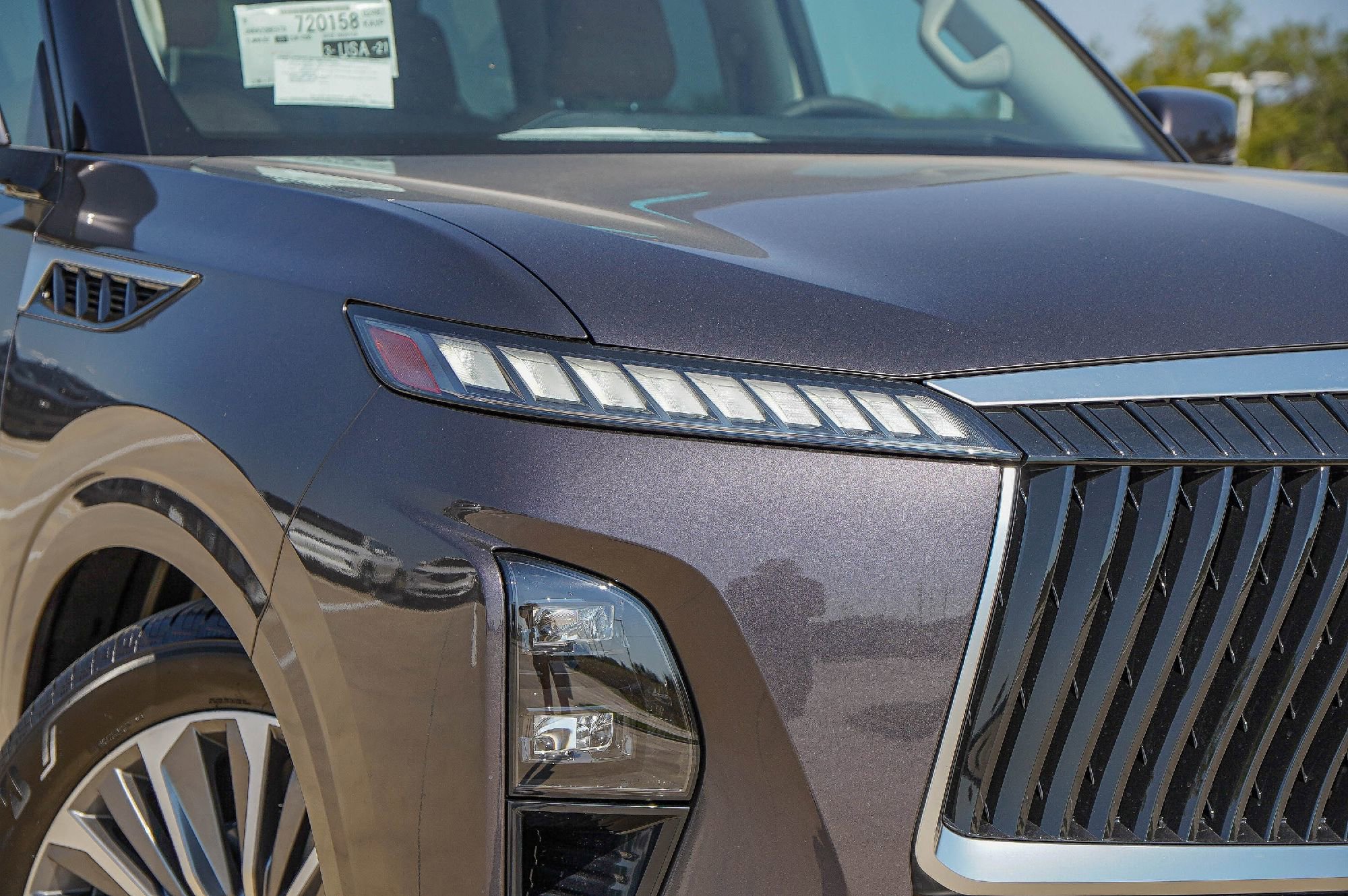 New 2026 INFINITI QX80 Luxe w/ Cargo Package image 3