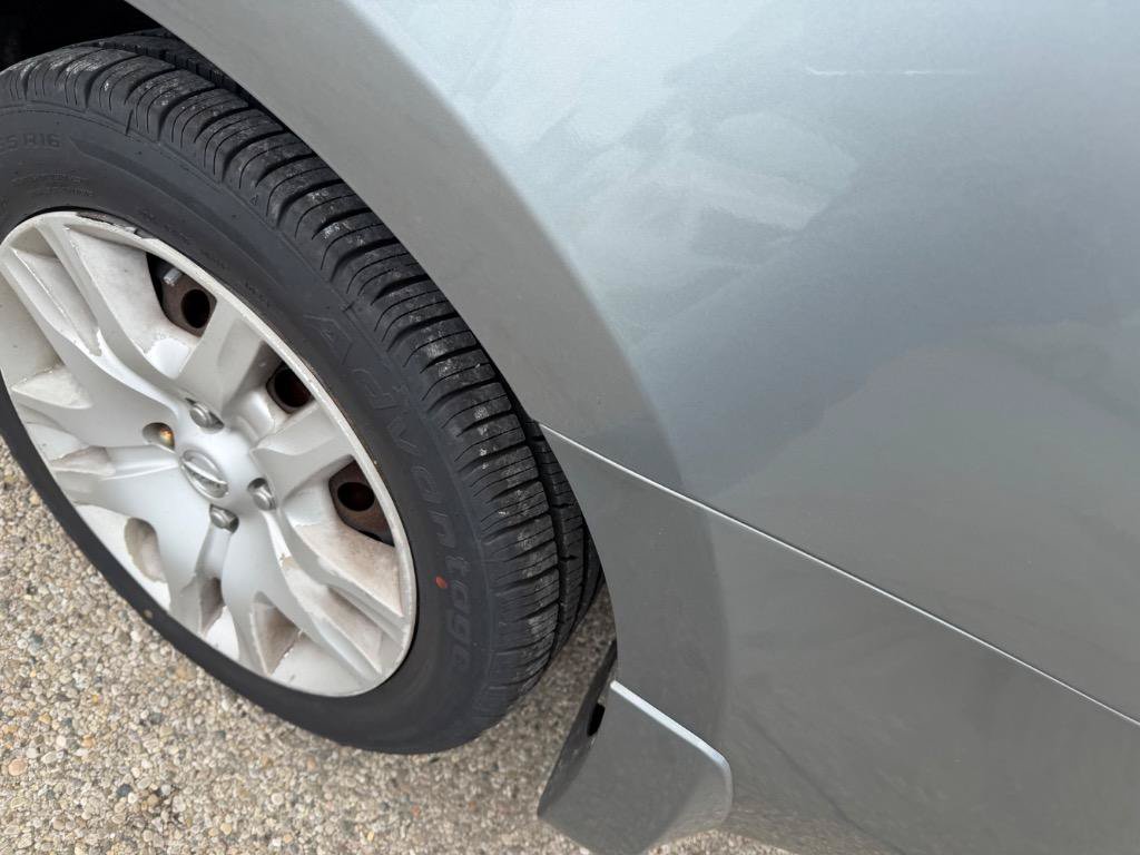 Used 2012 Nissan Sentra 2.0 S FWD image 11