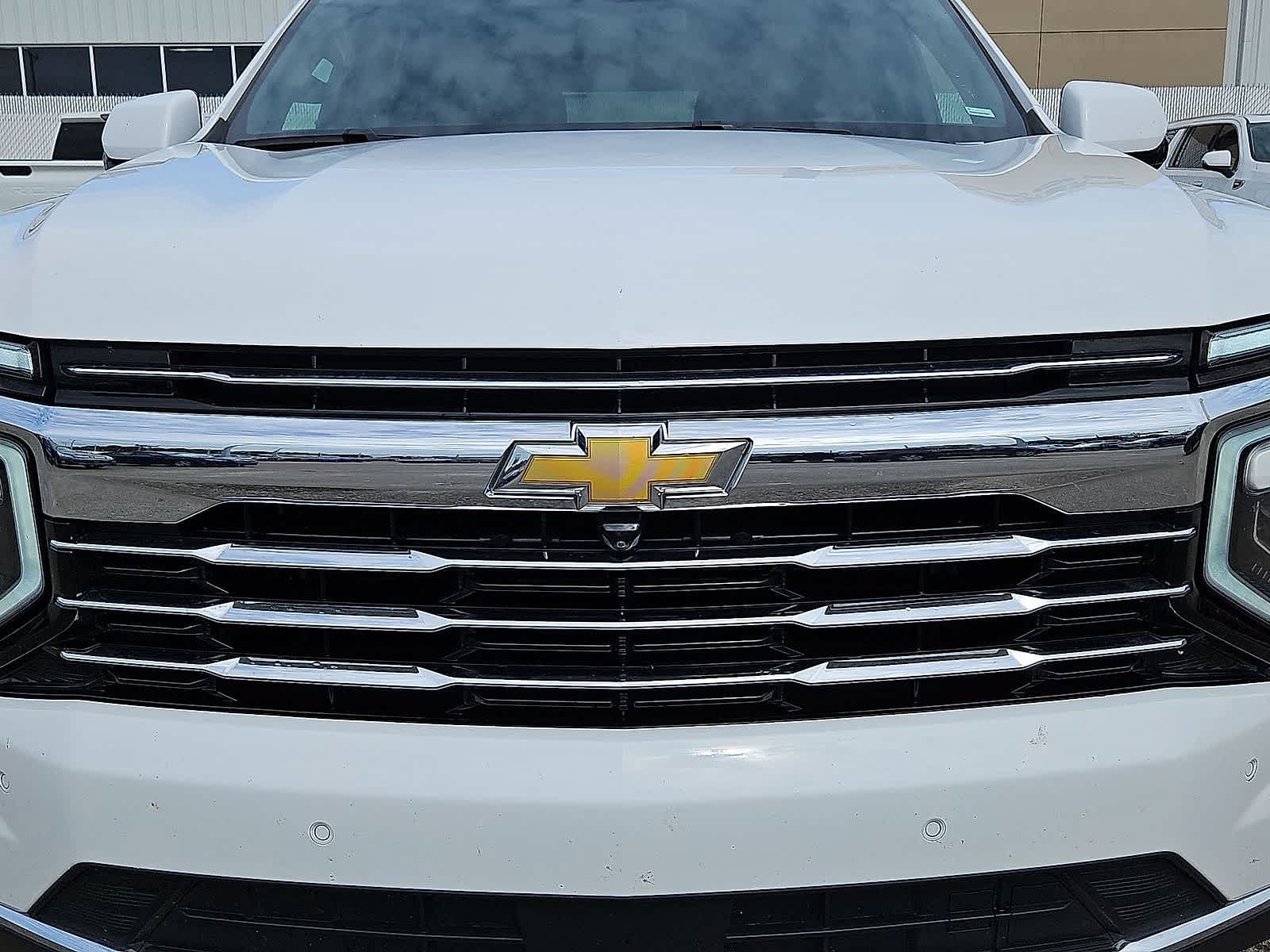 Used 2025 Chevrolet Tahoe LT AWD/4WD image 35