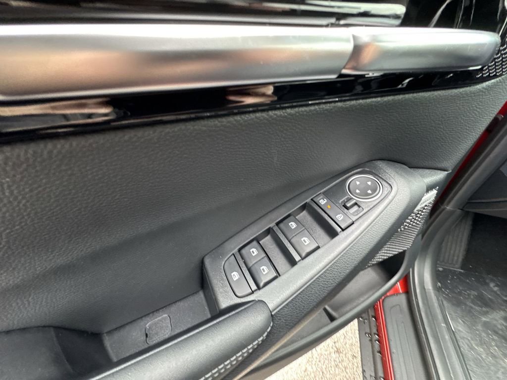 Used 2026 Kia Seltos SX w/ SX Sunroof Package image 13