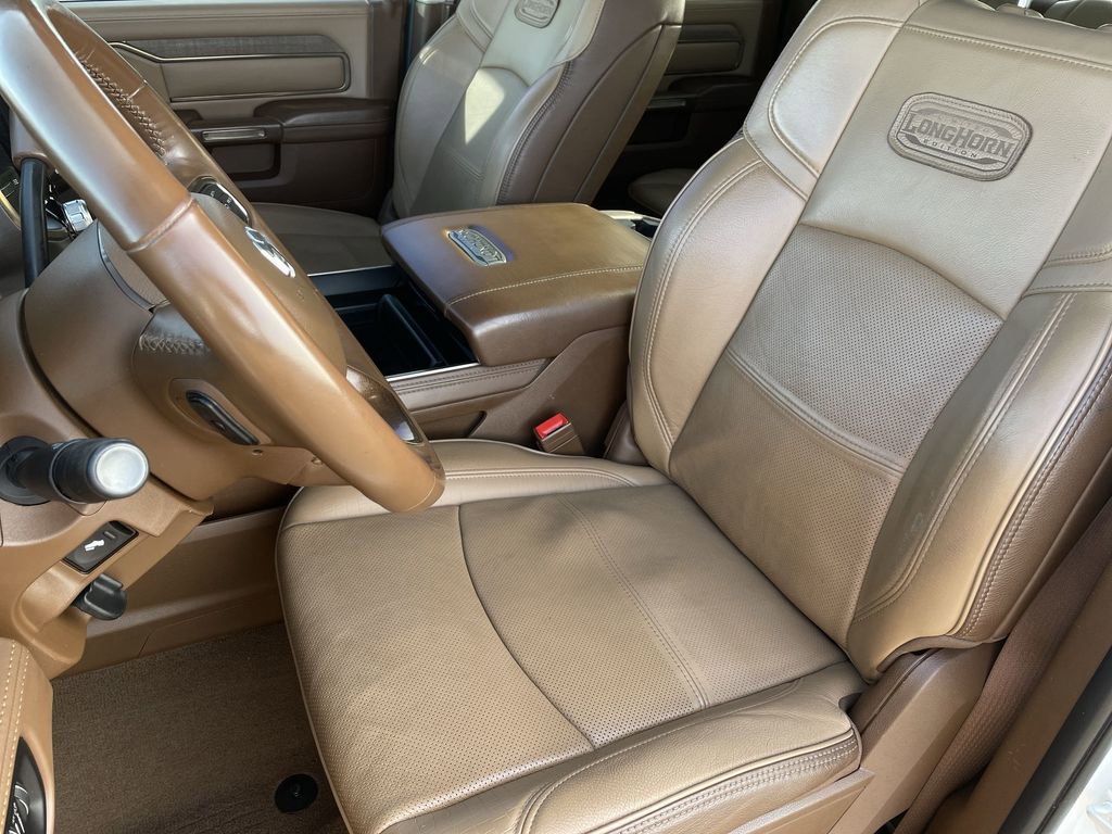 Used 2023 RAM 3500 Limited image 19