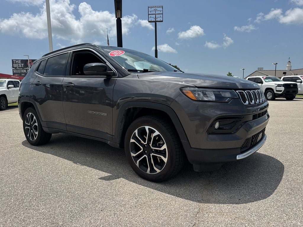 Used 2024 Jeep Compass Limited AWD/4WD image 9