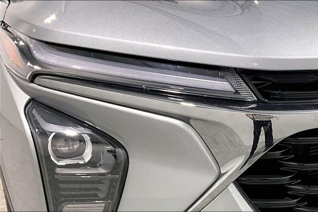 Used 2025 Chevrolet Trax RS w/ Sunroof Package image 33