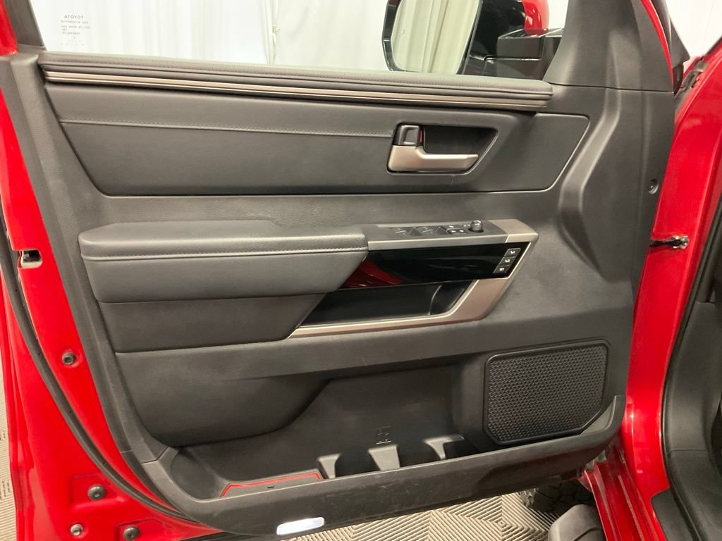 Used 2022 Toyota Tundra Limited AWD/4WD image 18
