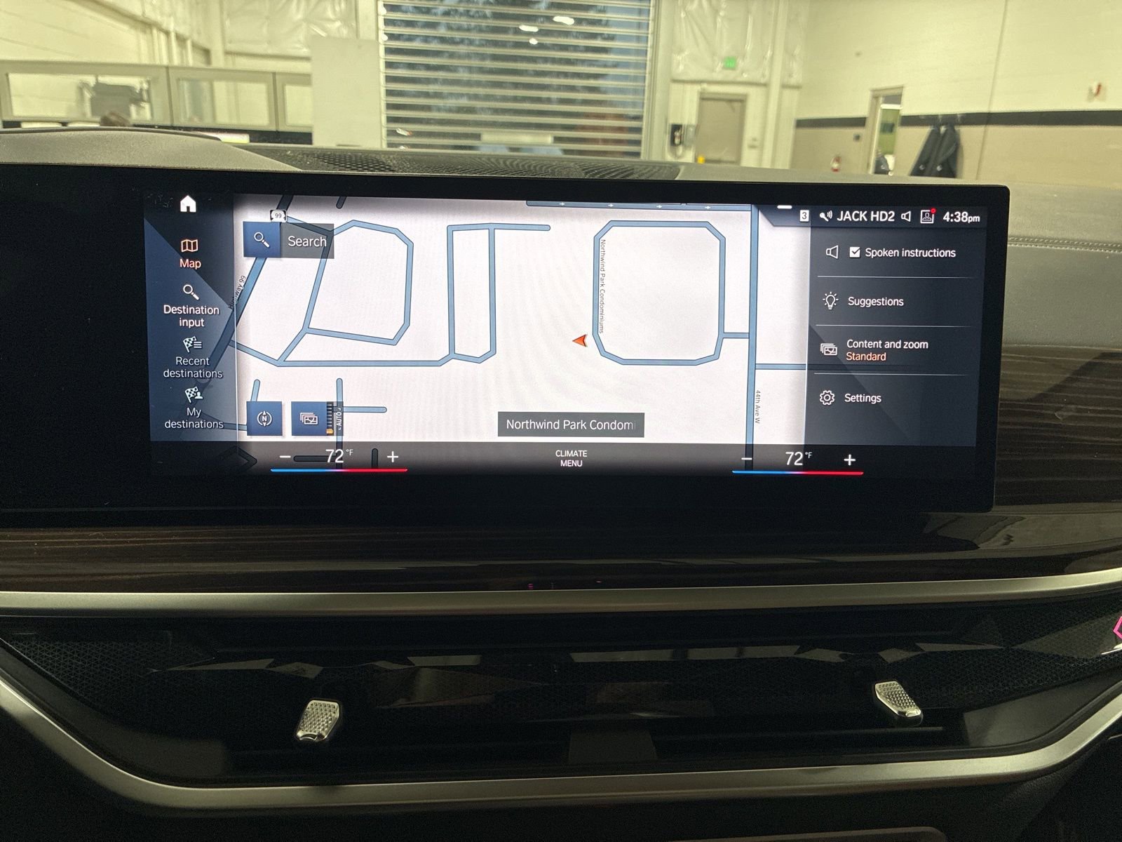 Used 2023 BMW X7 xDrive40i w/ M Sport Package image 23