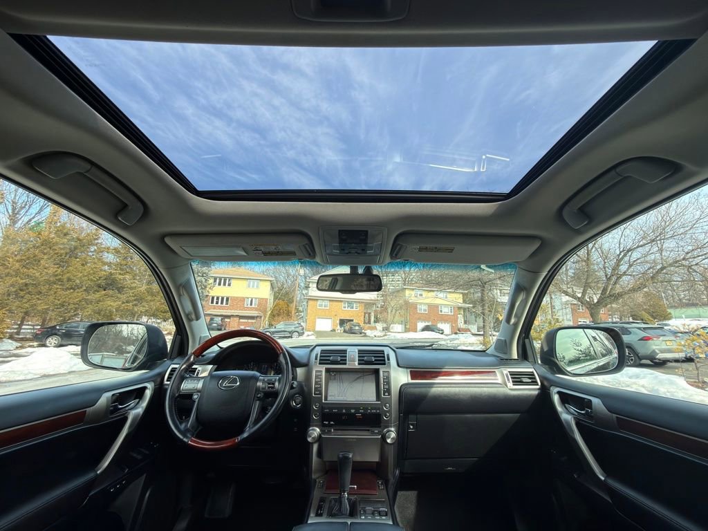 Used 2010 Lexus GX 460 AWD/4WD image 30