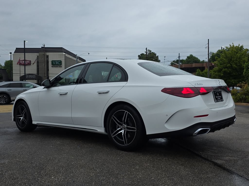 New 2026 Mercedes-Benz E 350 4MATIC Sedan image 3