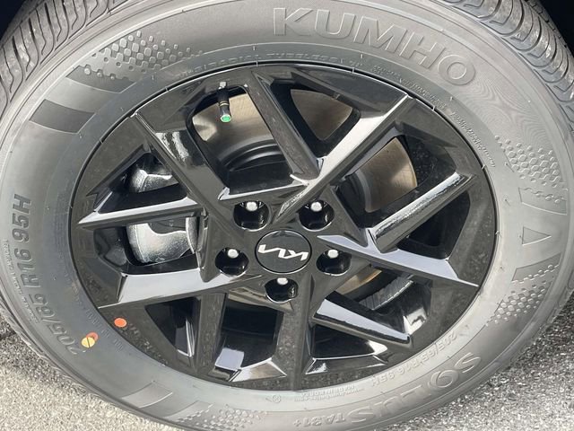 New 2026 Kia K5 LXS FWD image 5