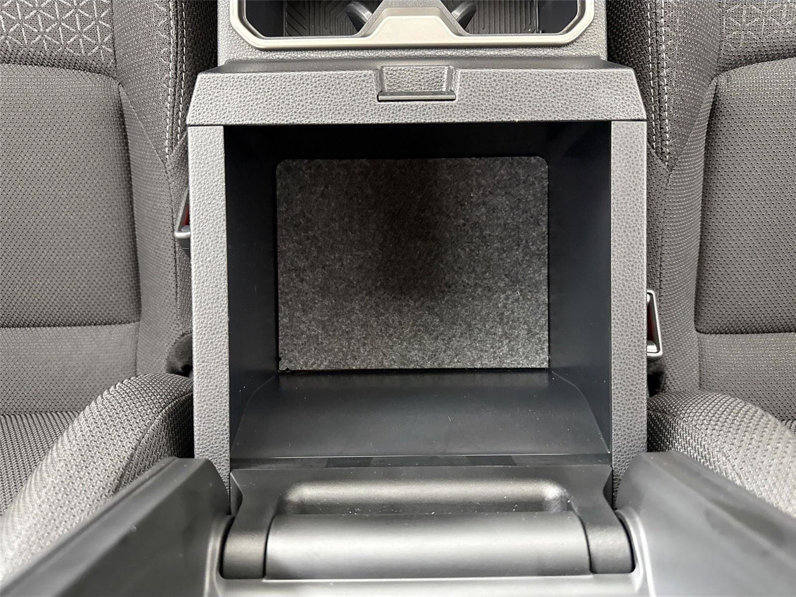 Certified 2025 Toyota 4Runner SR5 RWD image 33