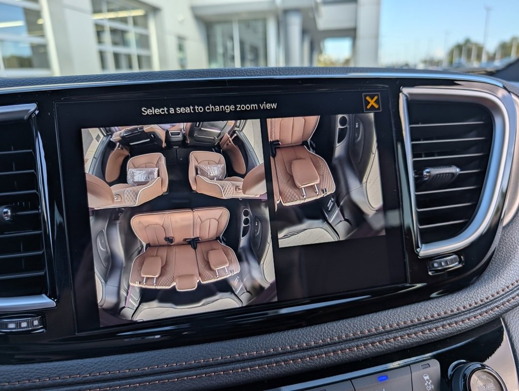 New 2026 Chrysler Pacifica Pinnacle image 32