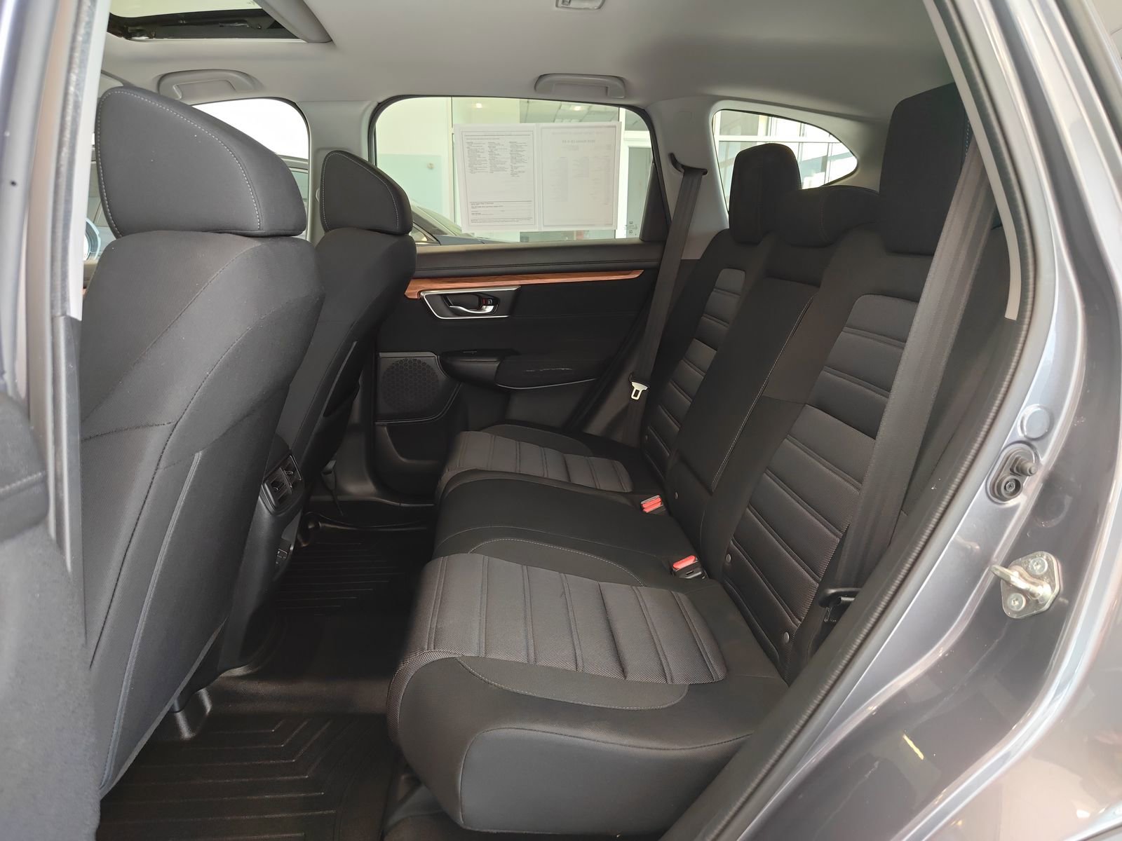 Used 2019 Honda CR-V EX image 12