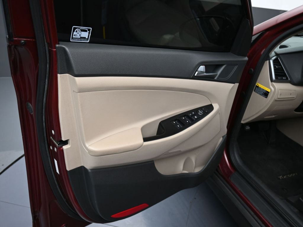 Used 2017 Hyundai Tucson SE image 15