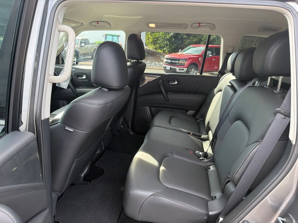 Used 2024 Nissan Armada SV w/ Cargo Package AWD/4WD image 11