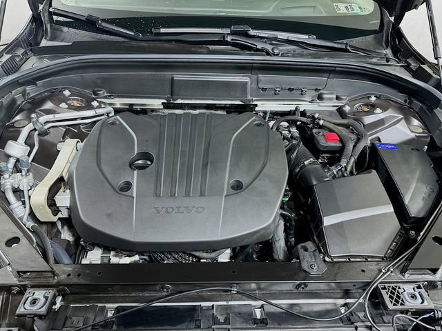Used 2023 Volvo XC60 B5 Ultimate w/ Climate Package image 33