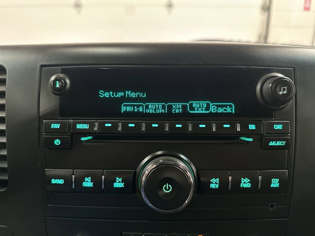 Used 2014 Chevrolet Silverado 2500 LT AWD/4WD image 29