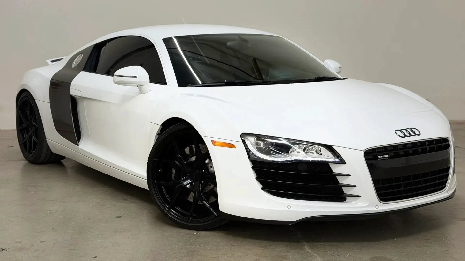 Used 2012 Audi R8 V8 AWD/4WD image 1